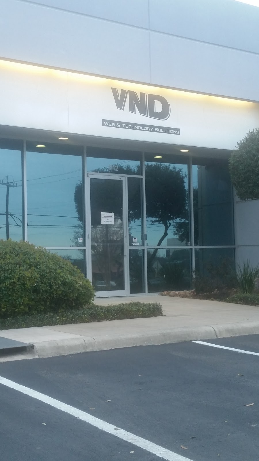 VND's old headquarters storefront, 2010